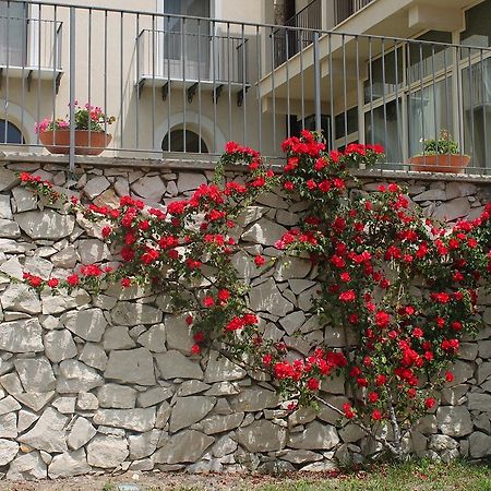 Villa Keratea Gela Exterior foto